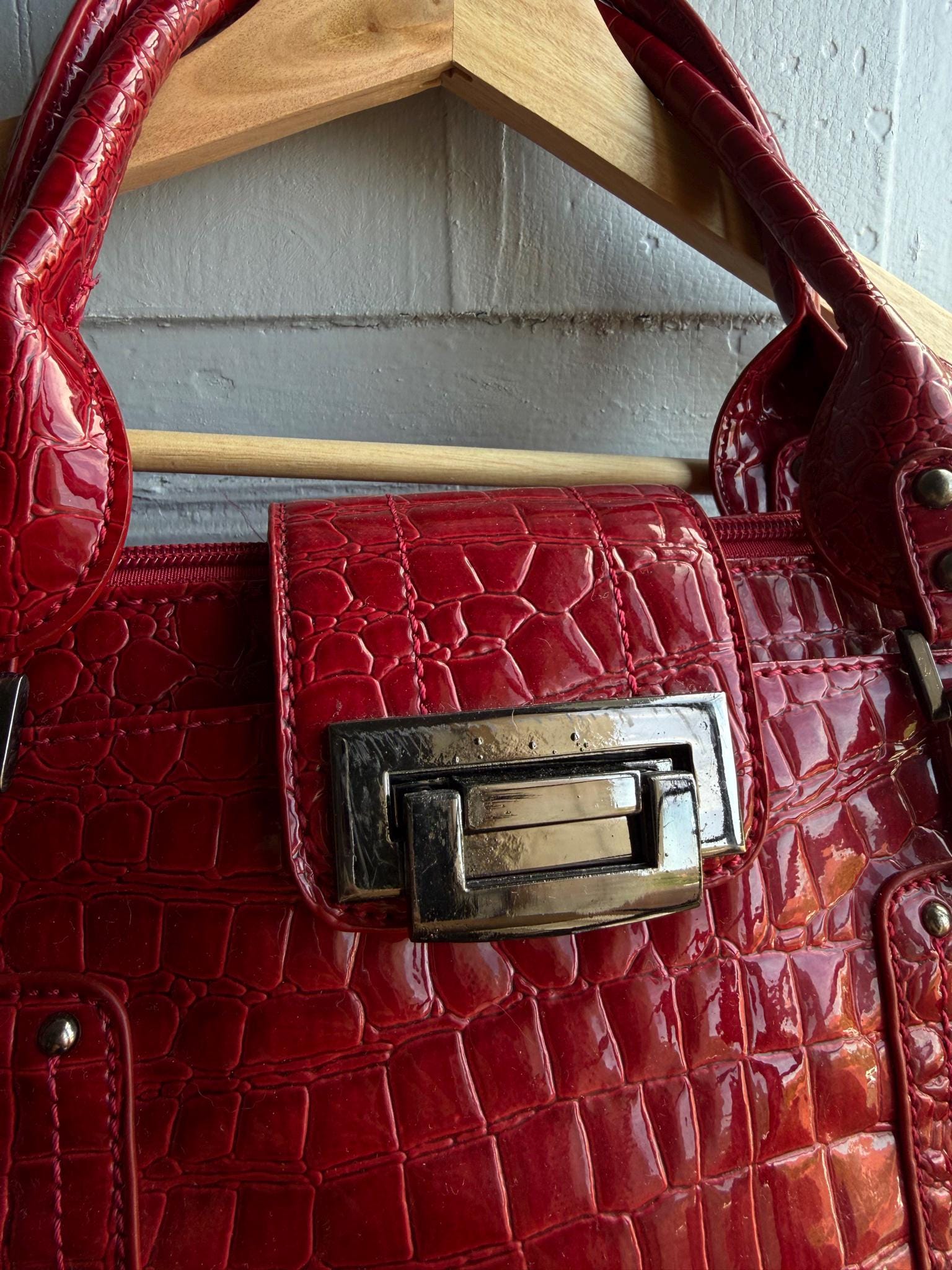 Red Patent Handbag, Y2K Croc Embossed Bag, Vintage Glam Shoulder Bag, Statement Purse Women