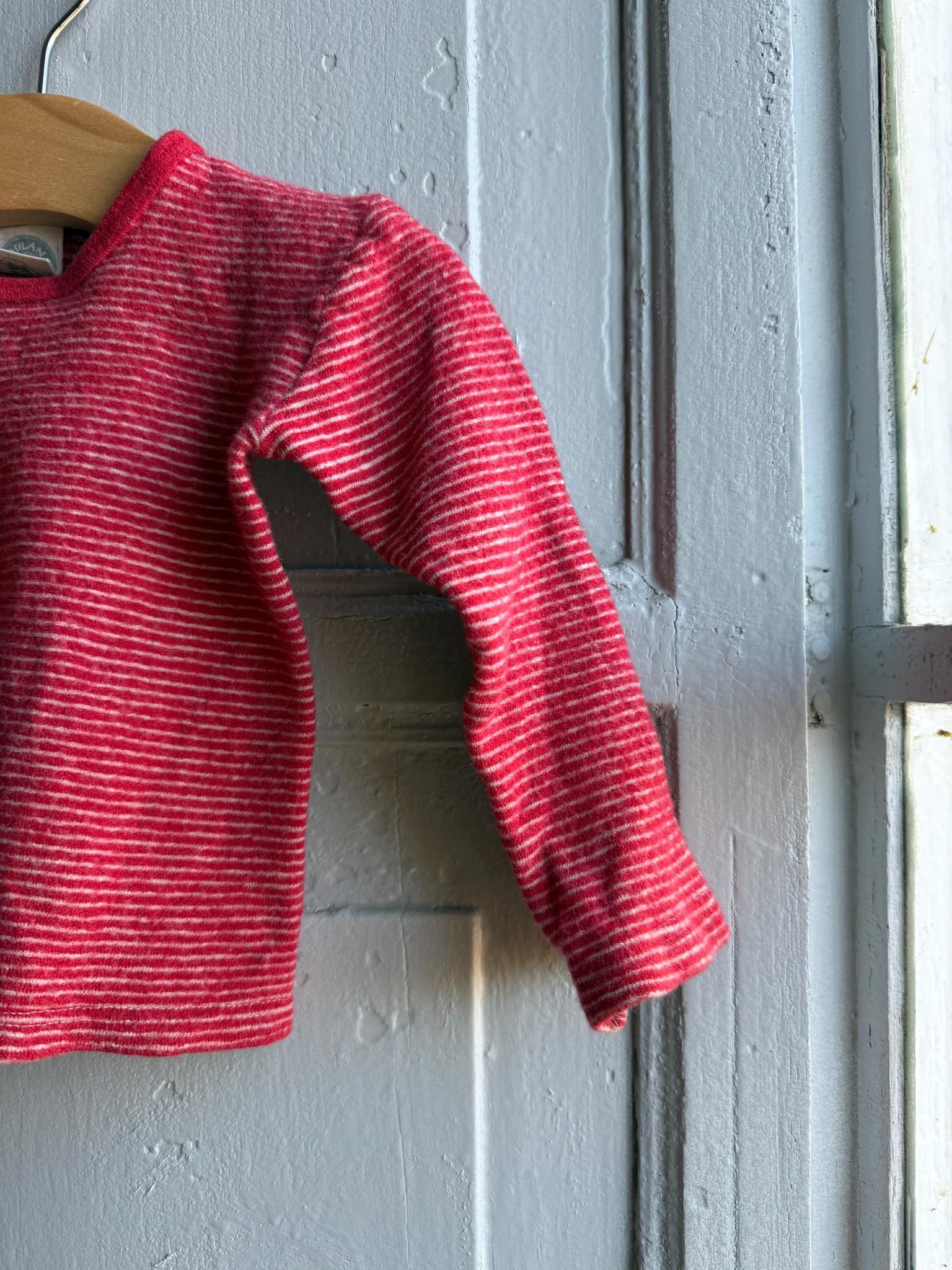 Organic Wool Baby Shirt - Red Stripes — fabric close-up