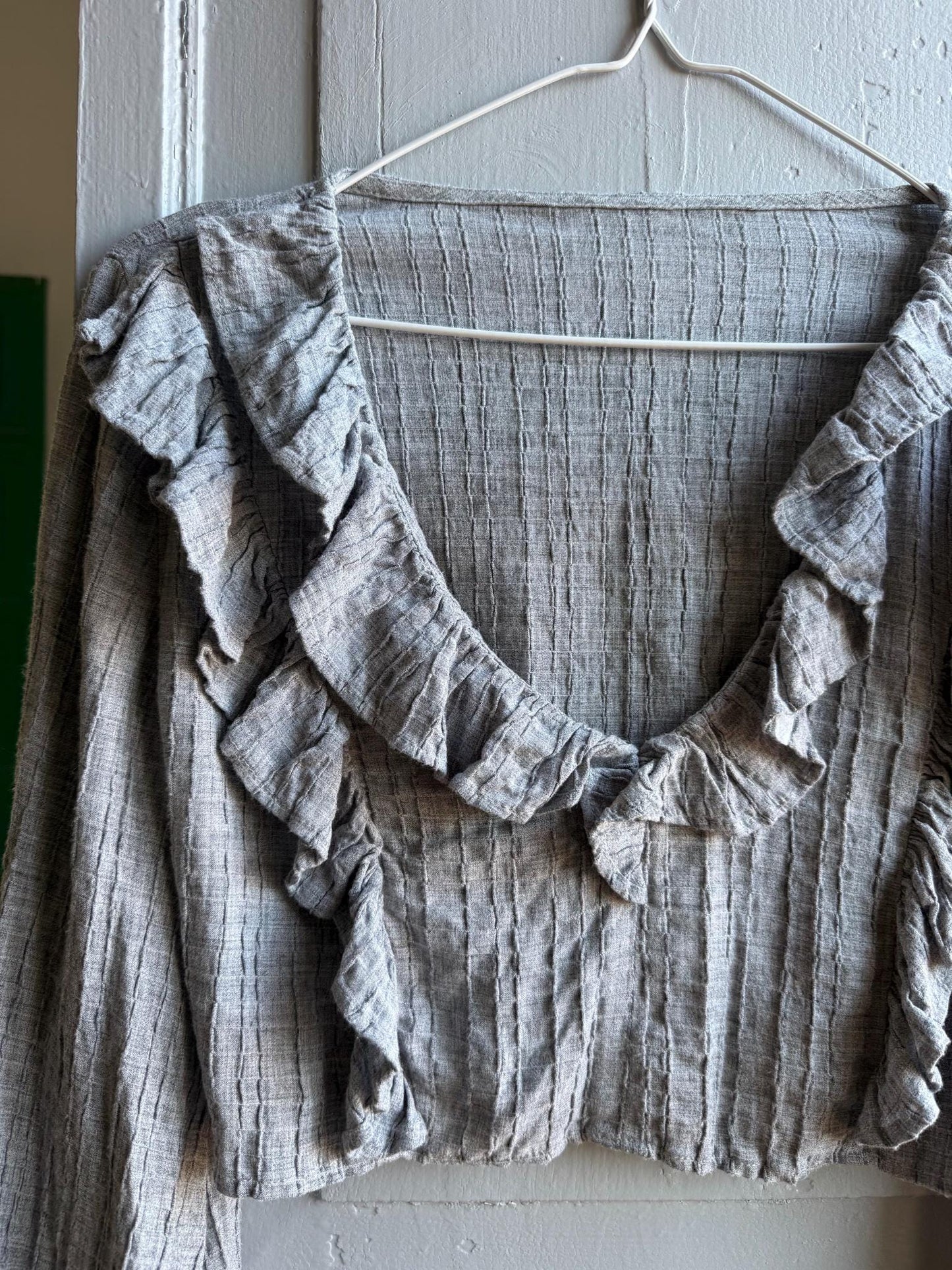 Grey Ruffle Crop Top, Romantic Boho Blouse, Prairie Long Sleeve shirt, Feminine Lightweight Womens S - M