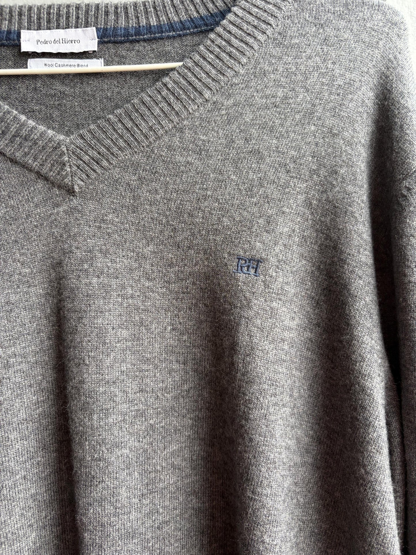 Pedro Del Hierro Men Wool - Cashmere Jumper, Luxury Grey V Neck Sweater, Soft Grandpa Core XL