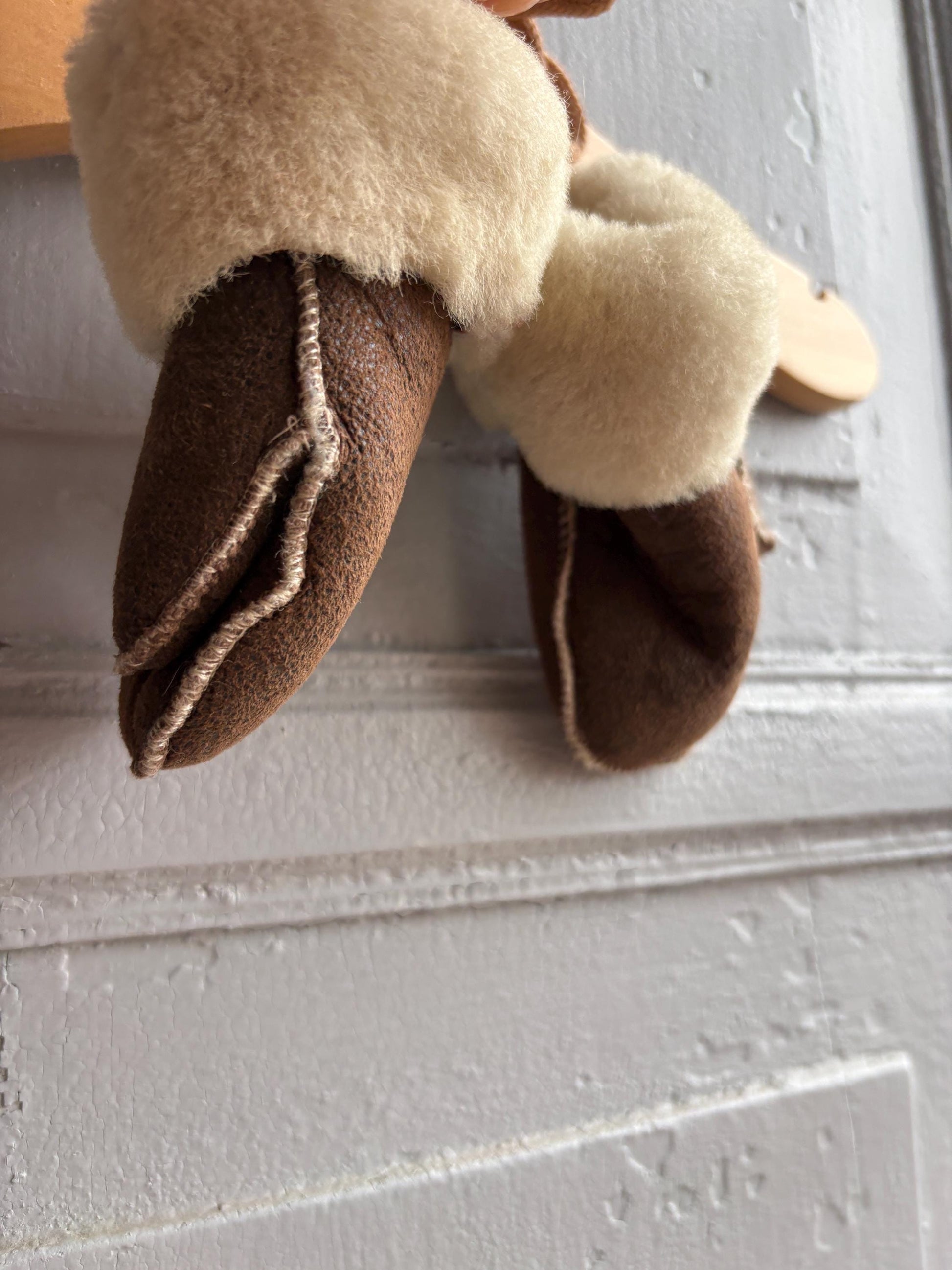 Wool Lined Baby Mittens for Toddlers — detail