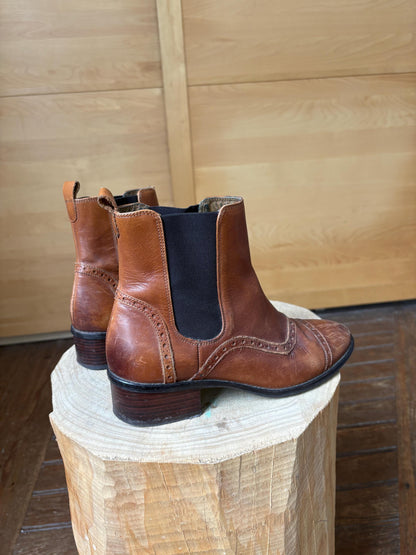 Brown Leather Chelsea Boots for Women — additional view 7