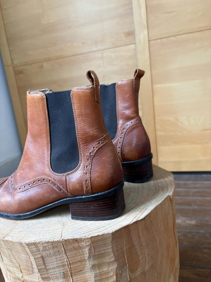 Brown Leather Chelsea Boots for Women — additional view 8