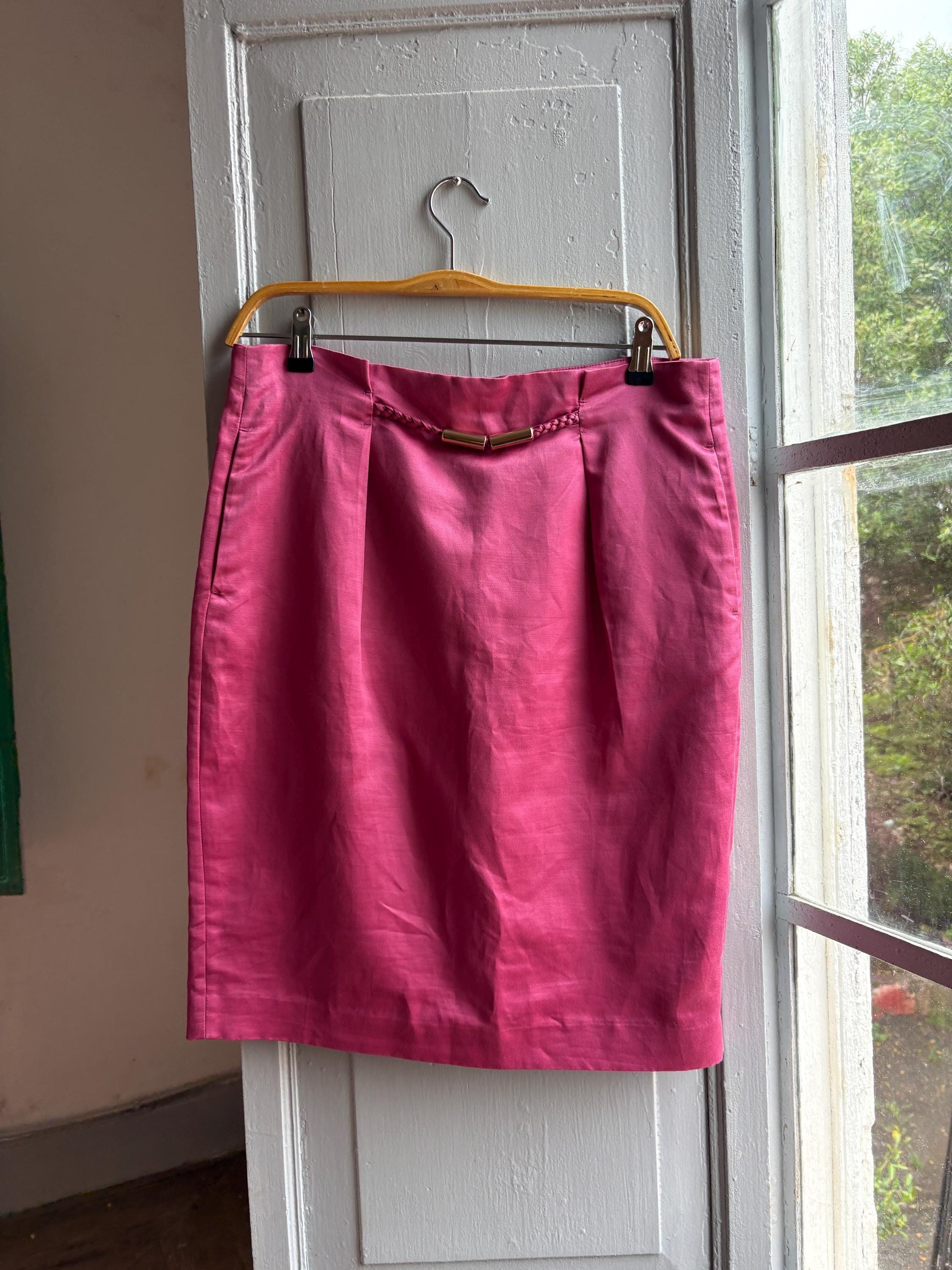 Vintage Purificación García Pink Midi Skirt — additional view 8
