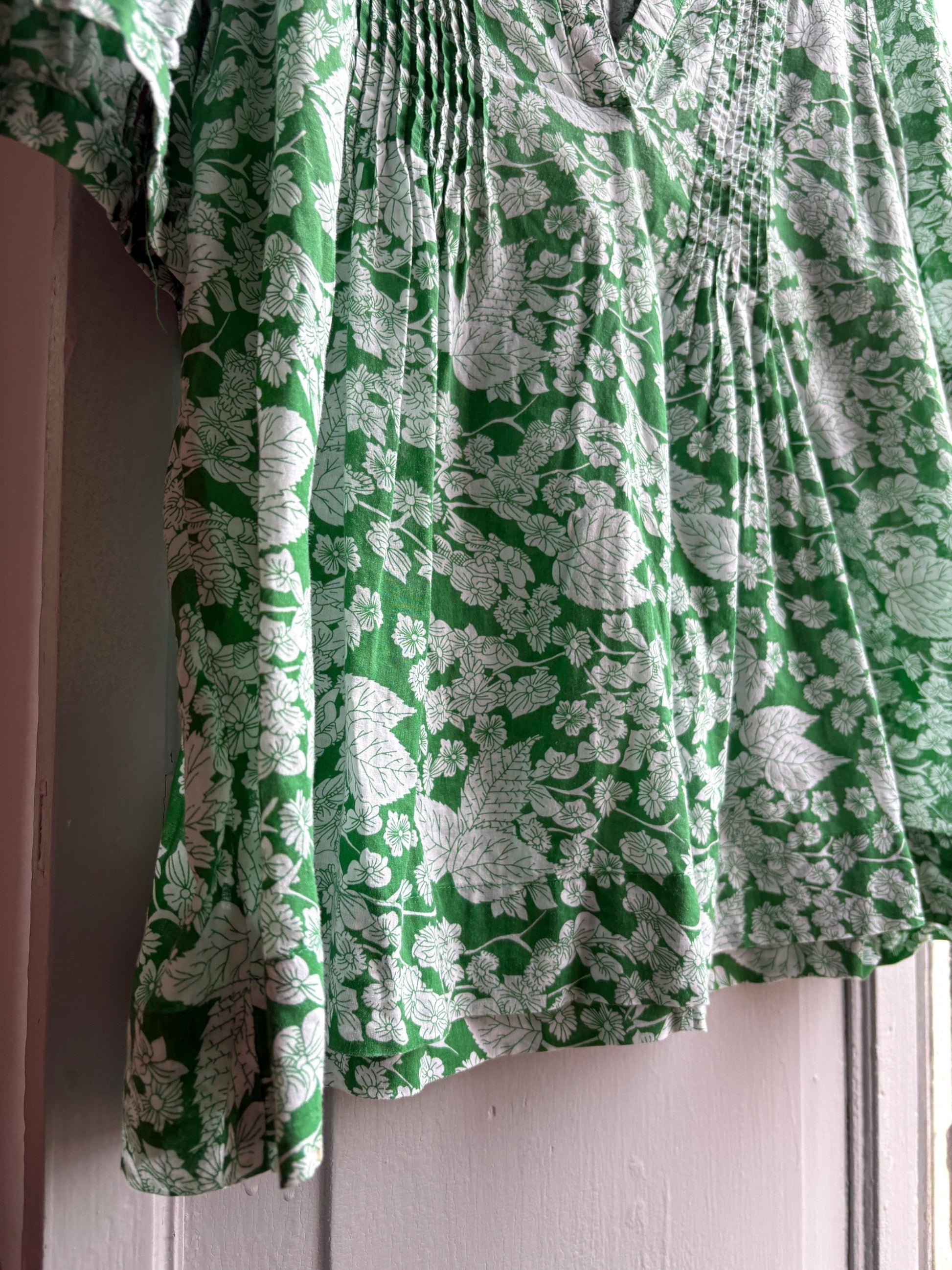 Floral Green Cotton Blouse by Pedro Del Hierro — additional view 6