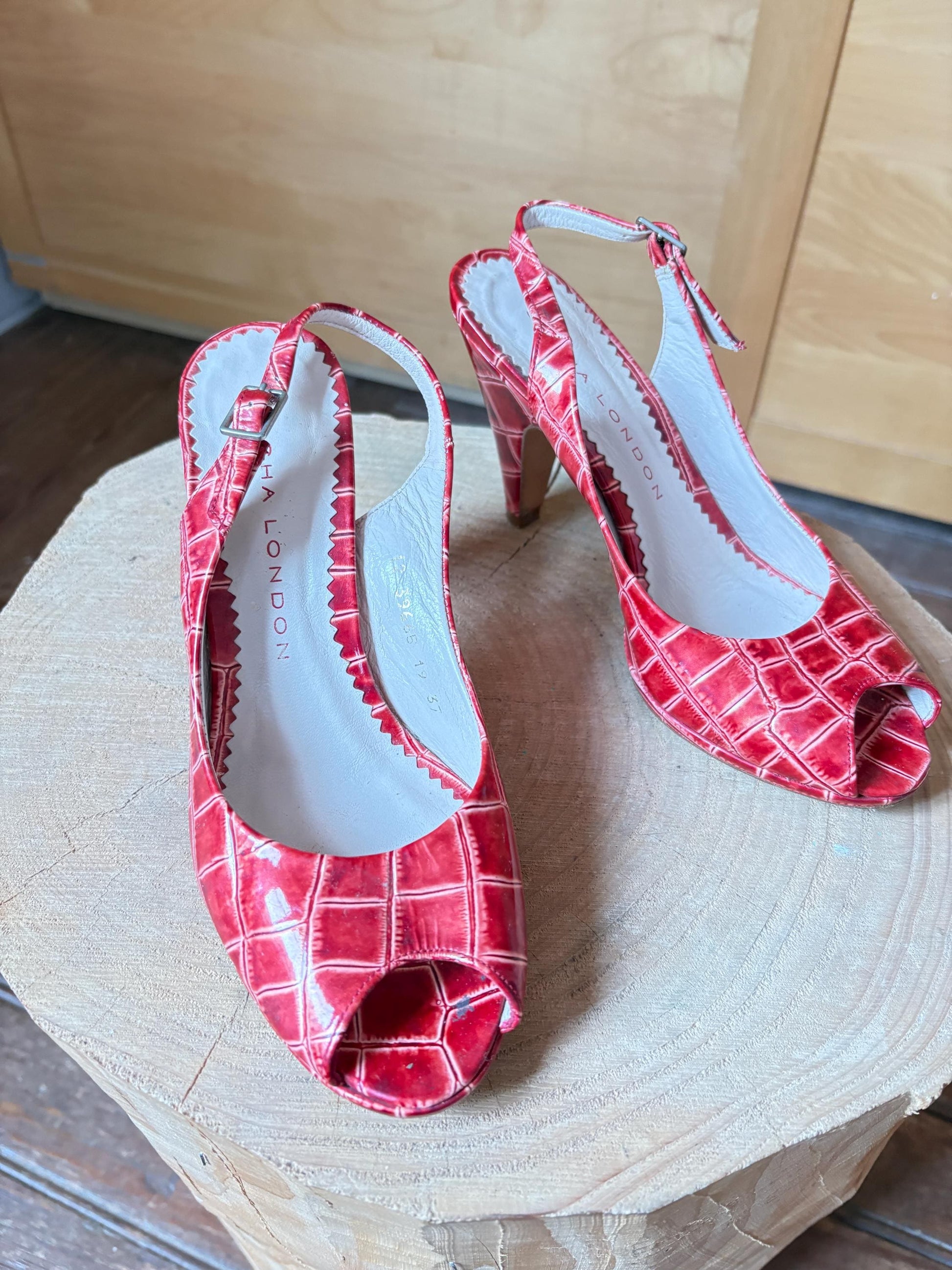 Vintage Sacha London Red Patent Heels, Peep Toe Snake Leather Shoes, Y2K Glam Made In Spain EU 37 Retro Chic