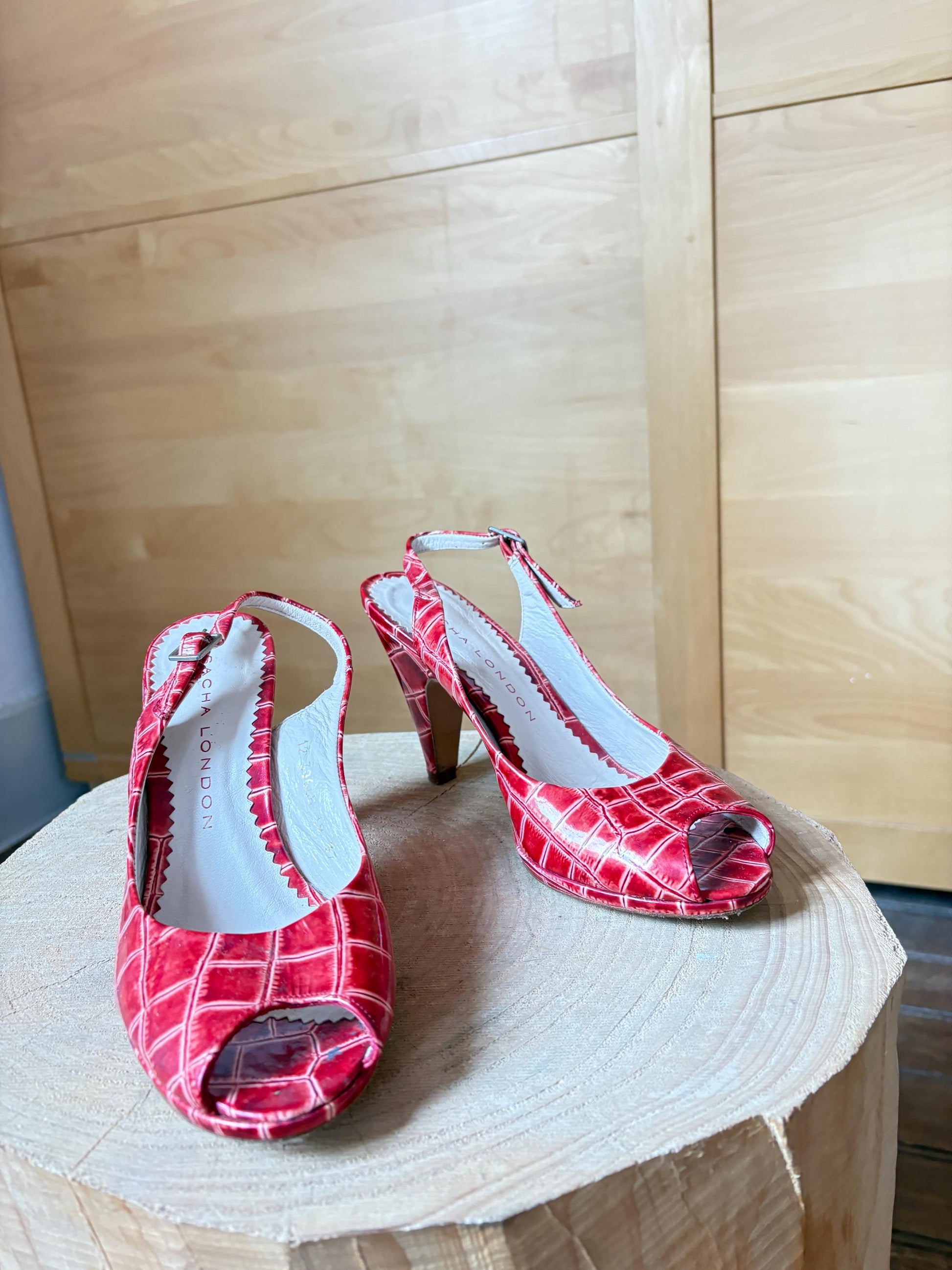 Vintage Sacha London Red Patent Heels, Peep Toe Snake Leather Shoes, Y2K Glam Made In Spain EU 37 Retro Chic
