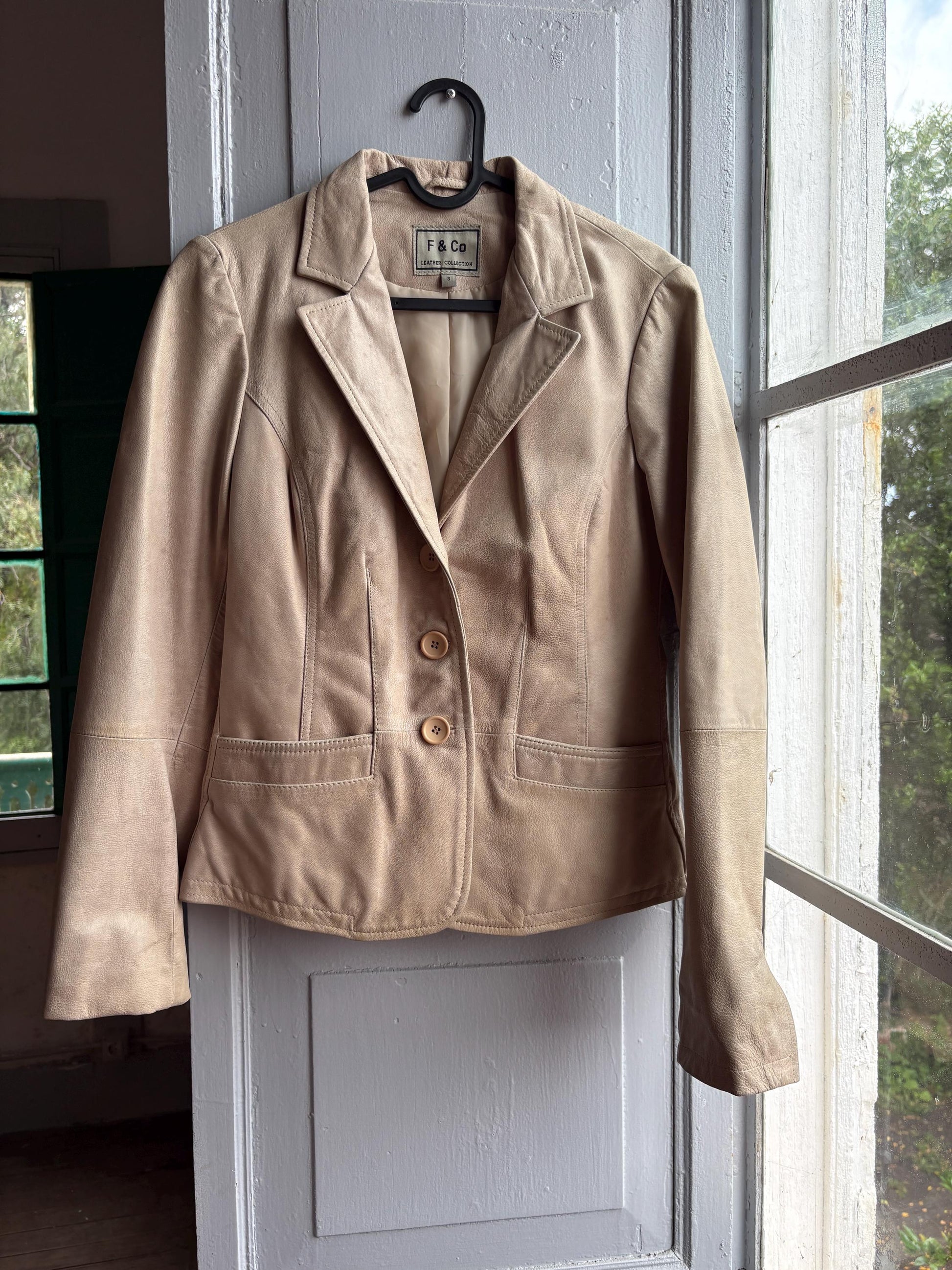 Beige Leather Blazer for Women — detail