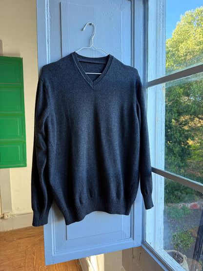 Vintage Wool V Neck Jumper, Mens Dark Grey Minimal Sweater, Old Money Knit, Relaxed Winter Pullover