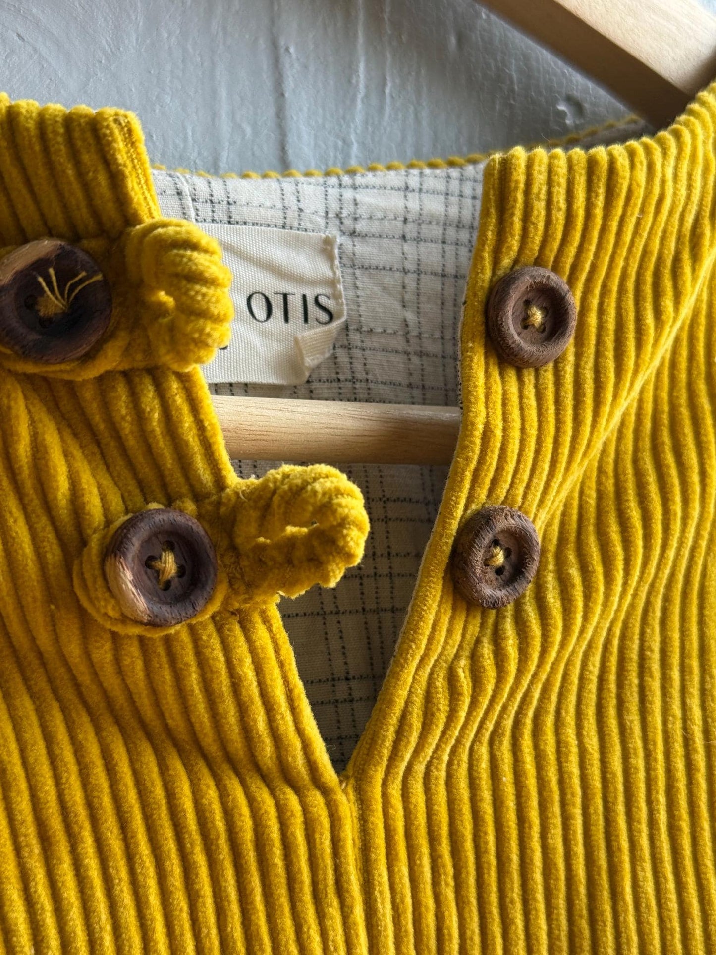 Yoli & Otis Kids Corduroy Poncho, S, Unworn Mustard Yellow cape, Waldorf Montessori clothing, Slow Fashion Cape