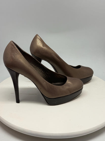 Bronze Leather Platform Pumps — fabric close-up