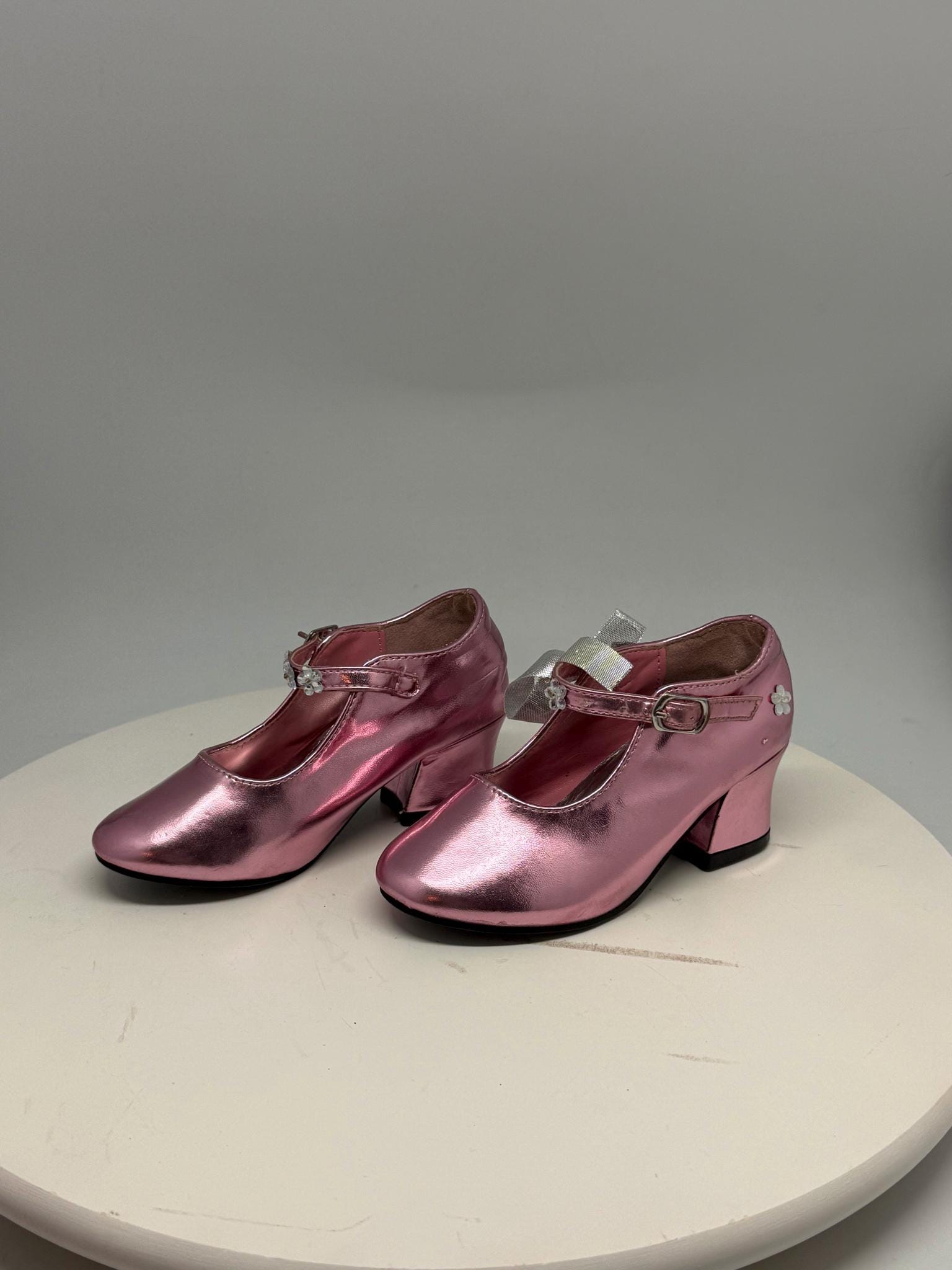 Shiny pink Mary Jane heels, floral embellishments, strap, party wear, size 26