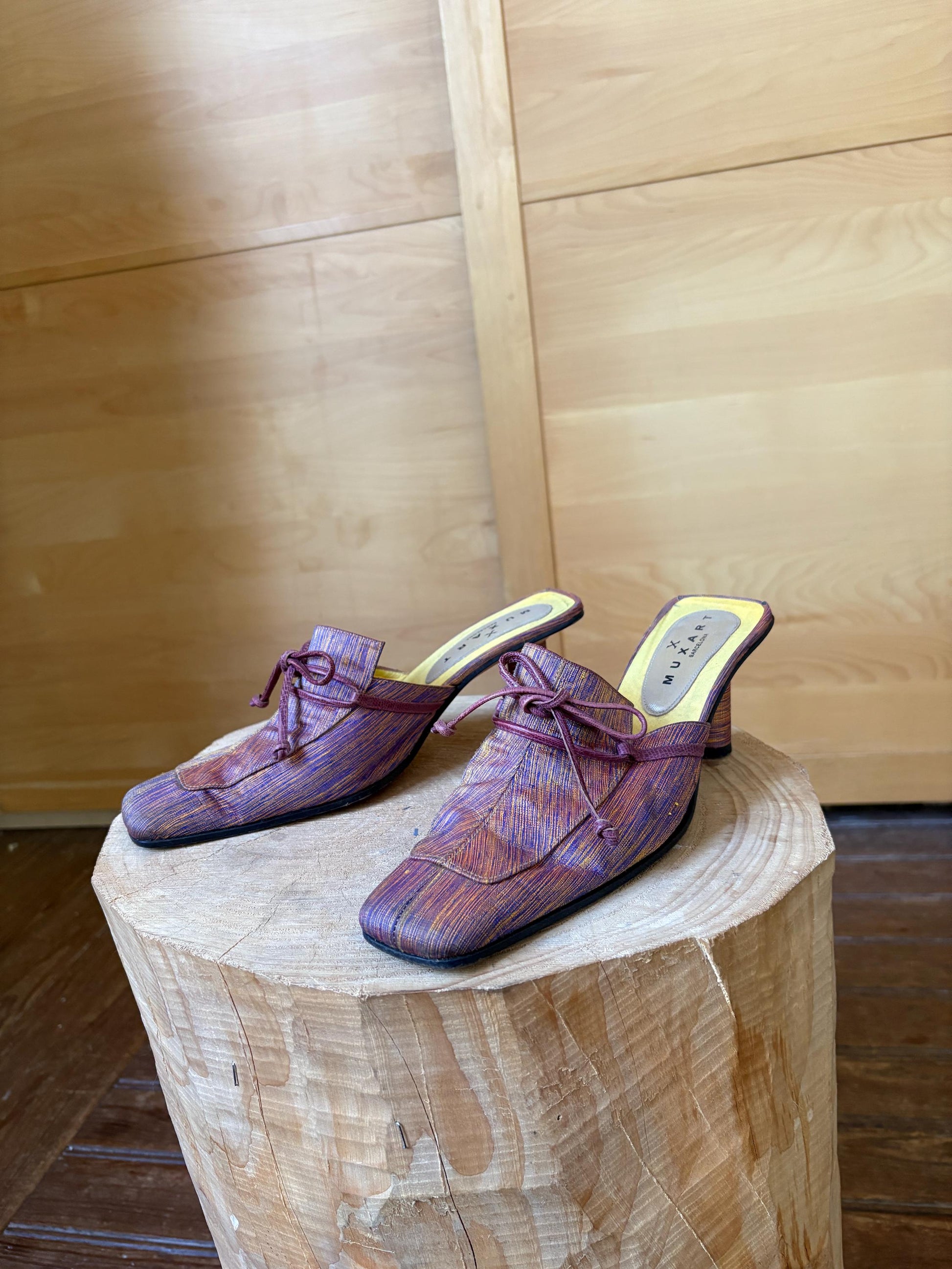 Vintage Muxart Barcelona Leather Mule Heels — additional view 6