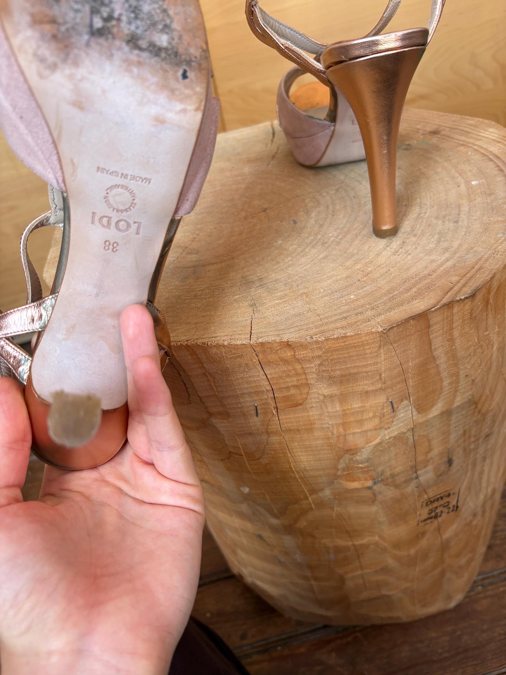 Pink Suede Platform Heels with Rose Gold Accents — additional view 7