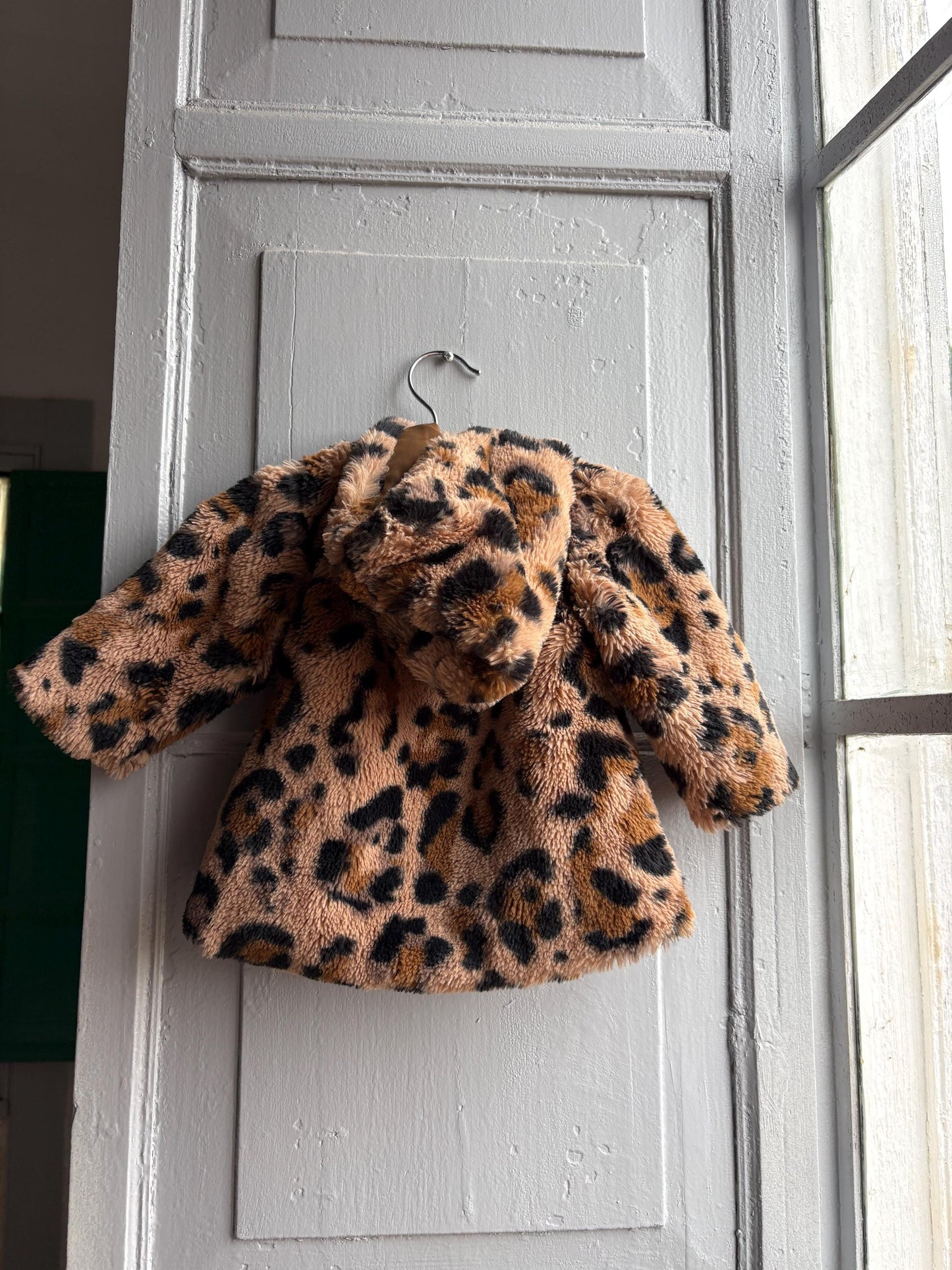 Toddler Leopard Print Faux Fur Winter Coat, Size 62 Baby Girl Jacket, Animal Print Hooded Cozy Soft Secondhand Gift