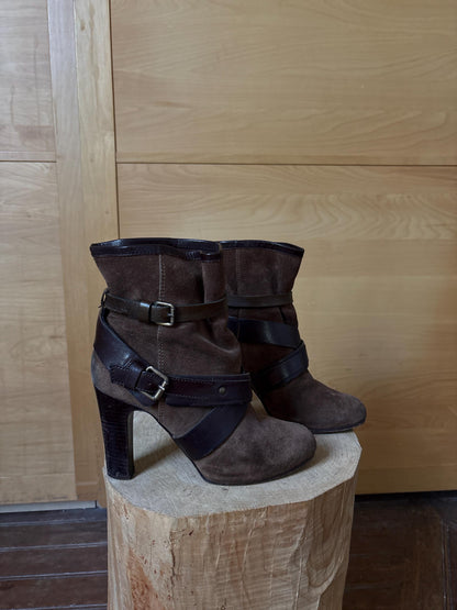 Hoss Intropia Brown Suede Ankle Boots — additional view 9
