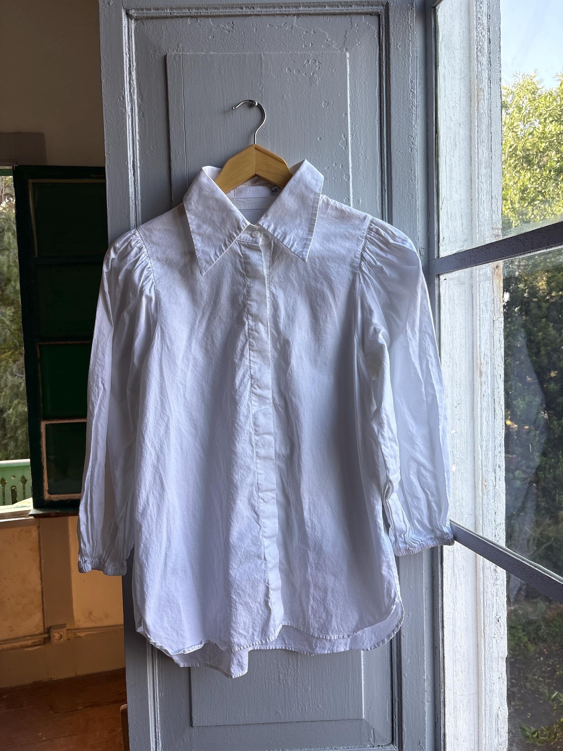 White Cotton Blouse - Luxe Minimalist Style — additional view 5