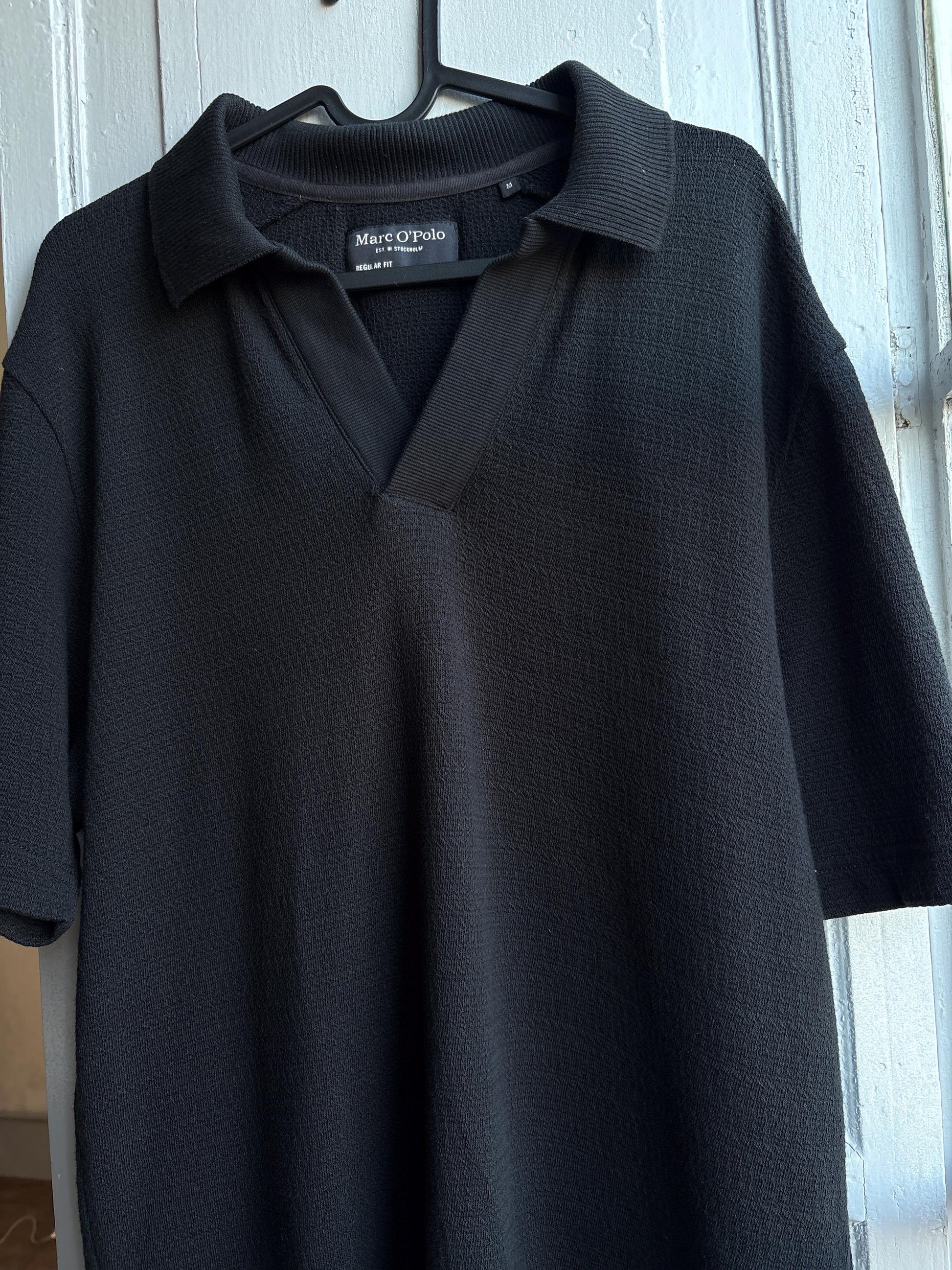 Men's Black Cotton Minimalist Polo Shirt — additional view 11