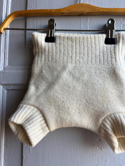 Disana Wool Diaper Cover in Natural Bloomers — fabric close-up