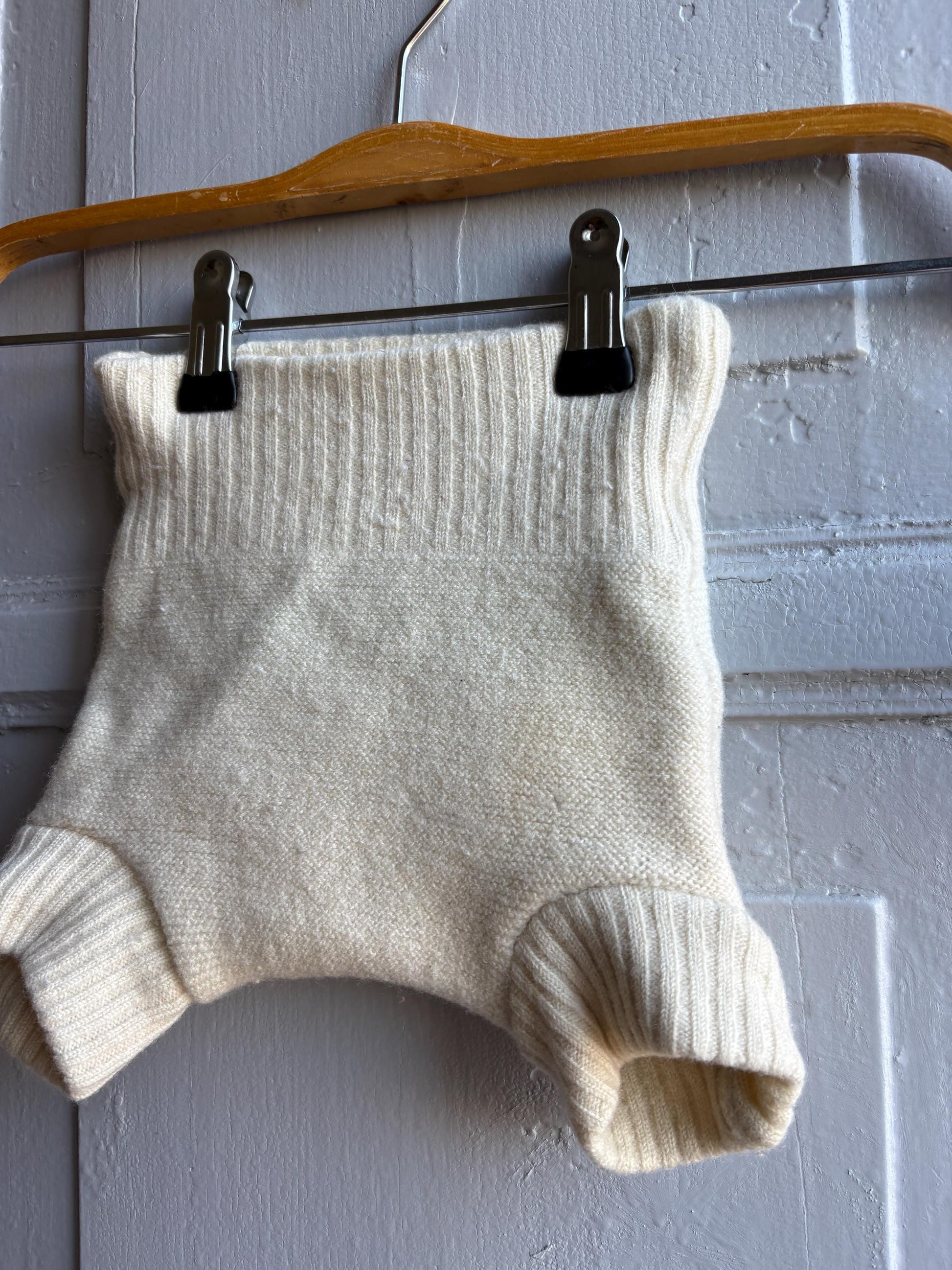 Disana Wool Diaper Cover in Natural Bloomers — additional view 5