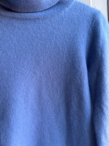 Vintage Blue Cashmere Turtleneck Jumper — additional view 14