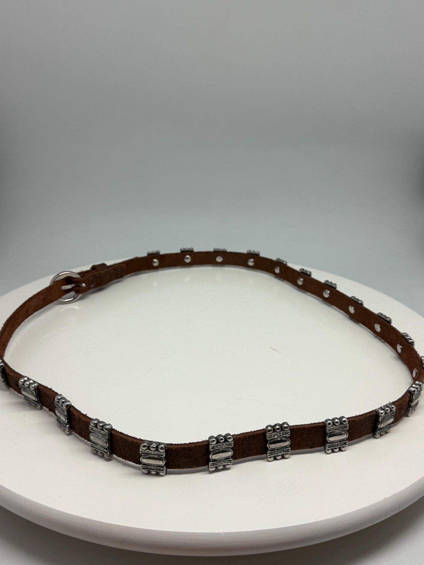 Vintage Brown Leather Belt with Silver Stud Details, Boho Western Waist Belt, Y2K Genuine Leather, Festival Bohemian Accessory