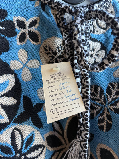 Kids floral poncho, blue wool blend, vintage style, artisan made, Spain