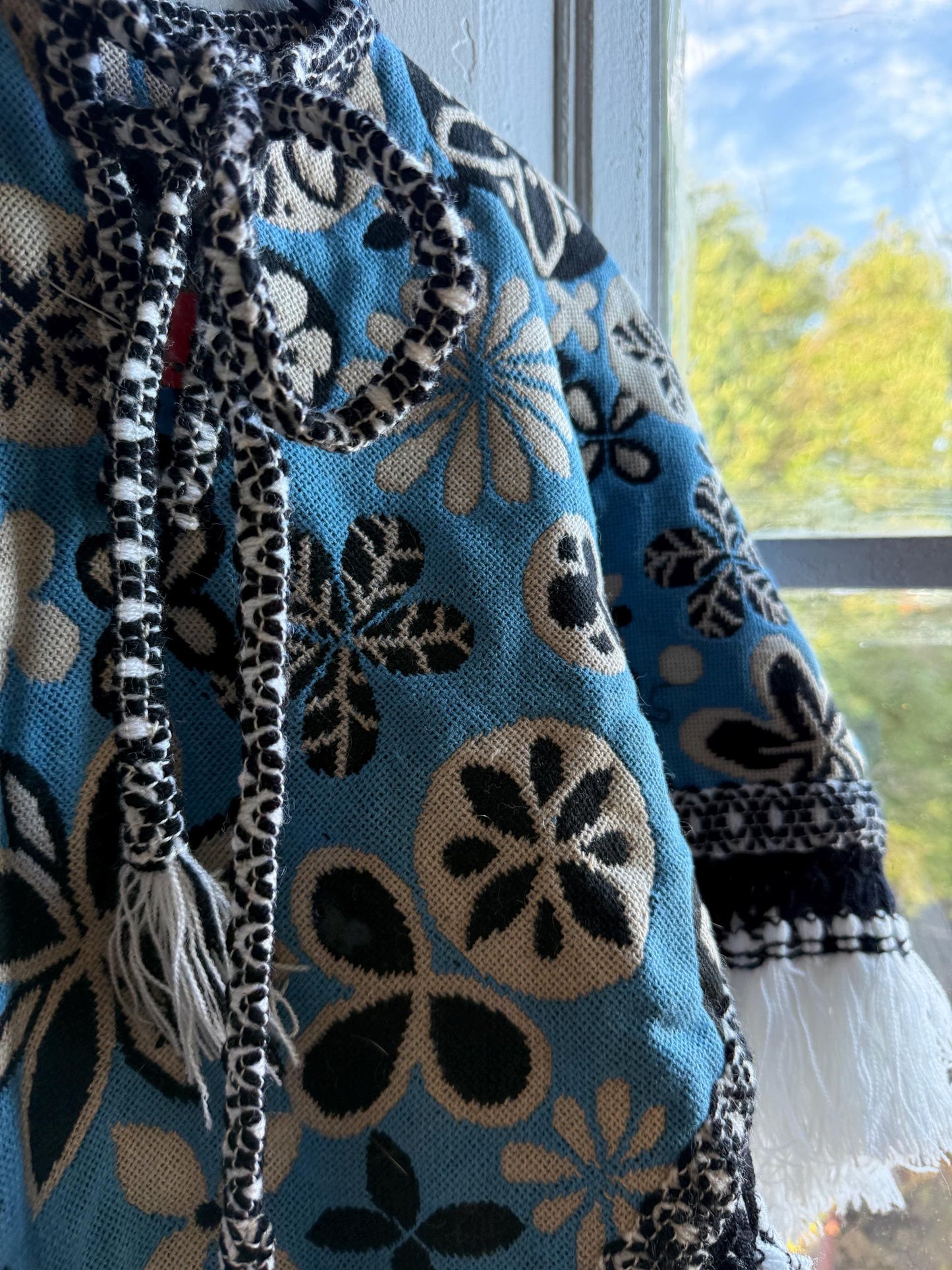 Kids floral poncho, blue wool blend, vintage style, artisan made, Spain