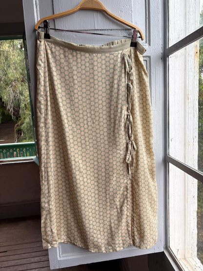 Bohemian Chic Midi Skirt With Side Slit — additional view 5