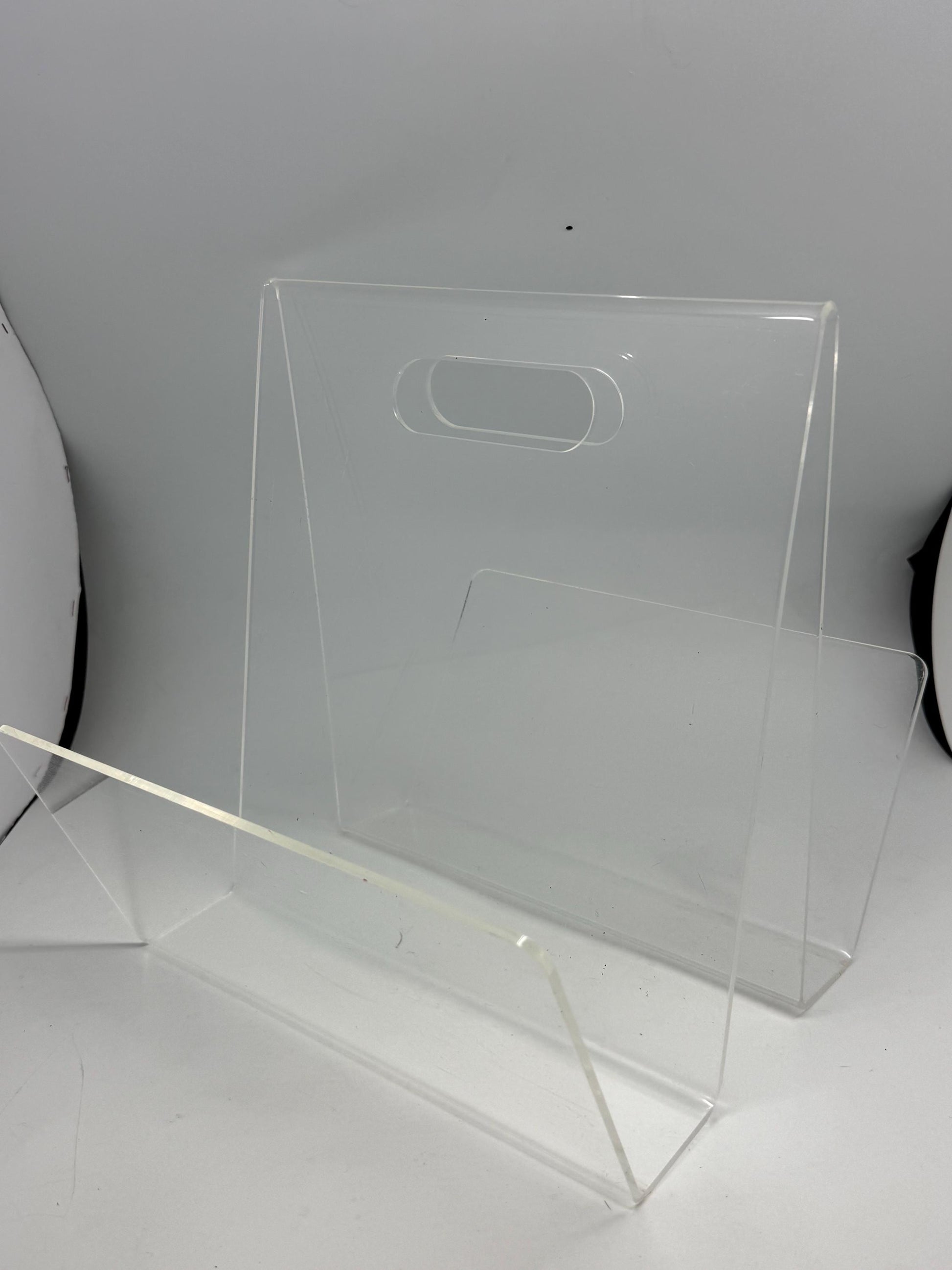 Minimalist Acrylic Magazine Holder With Circular Handle — additional view 13