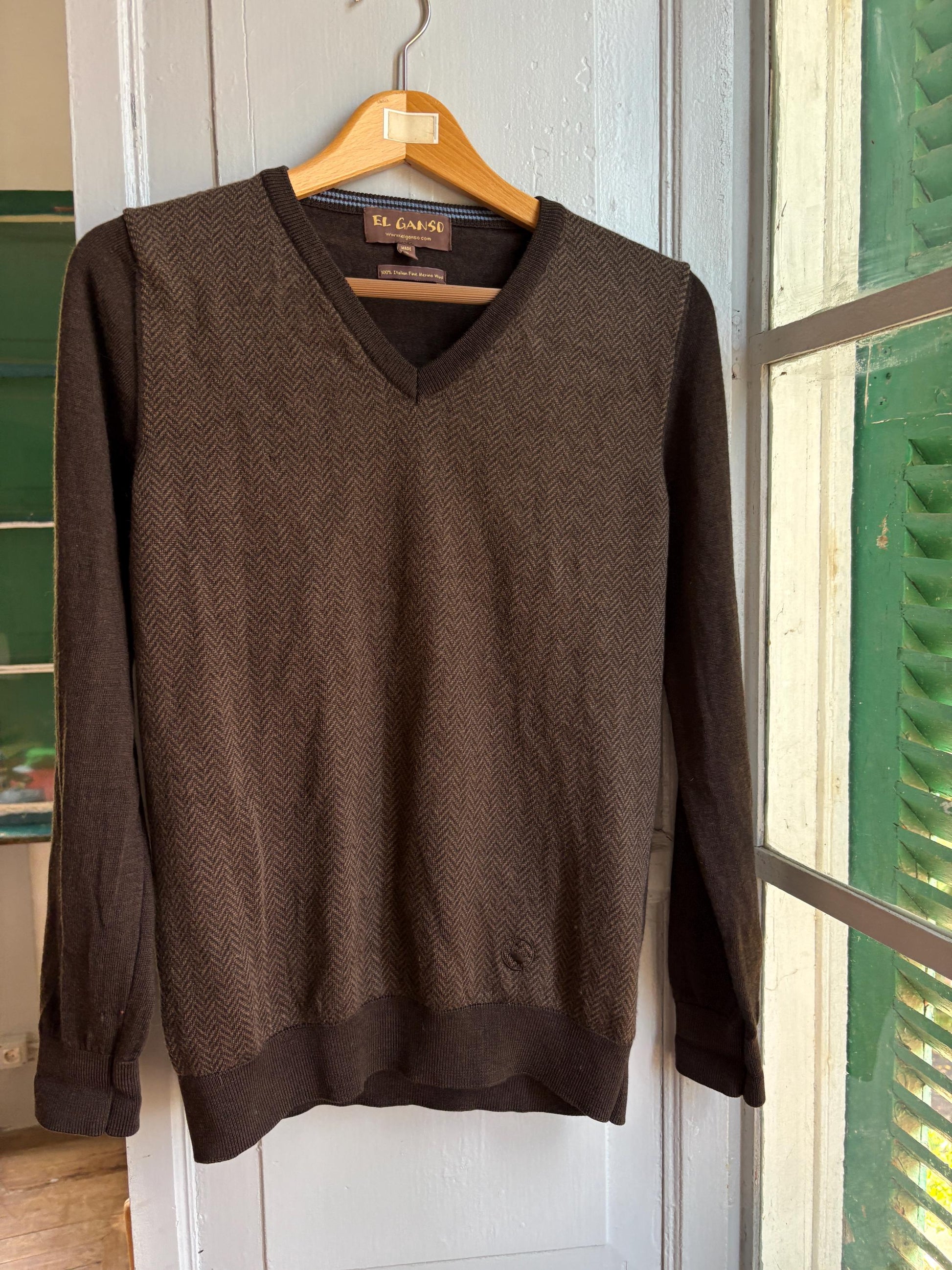 Brown Merino Wool V-Neck Jumper — detail