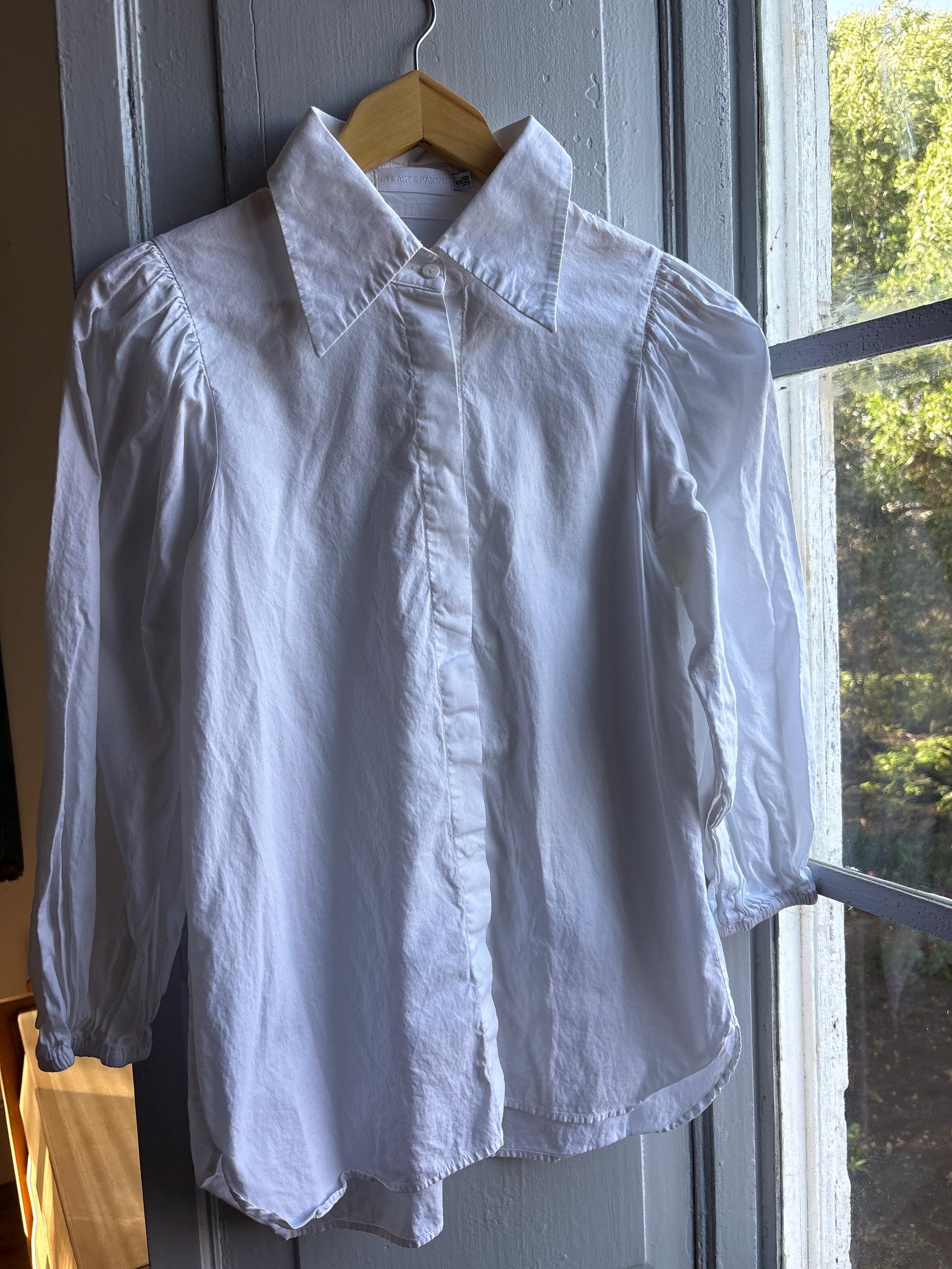 White Cotton Blouse - Luxe Minimalist Style — additional view 9