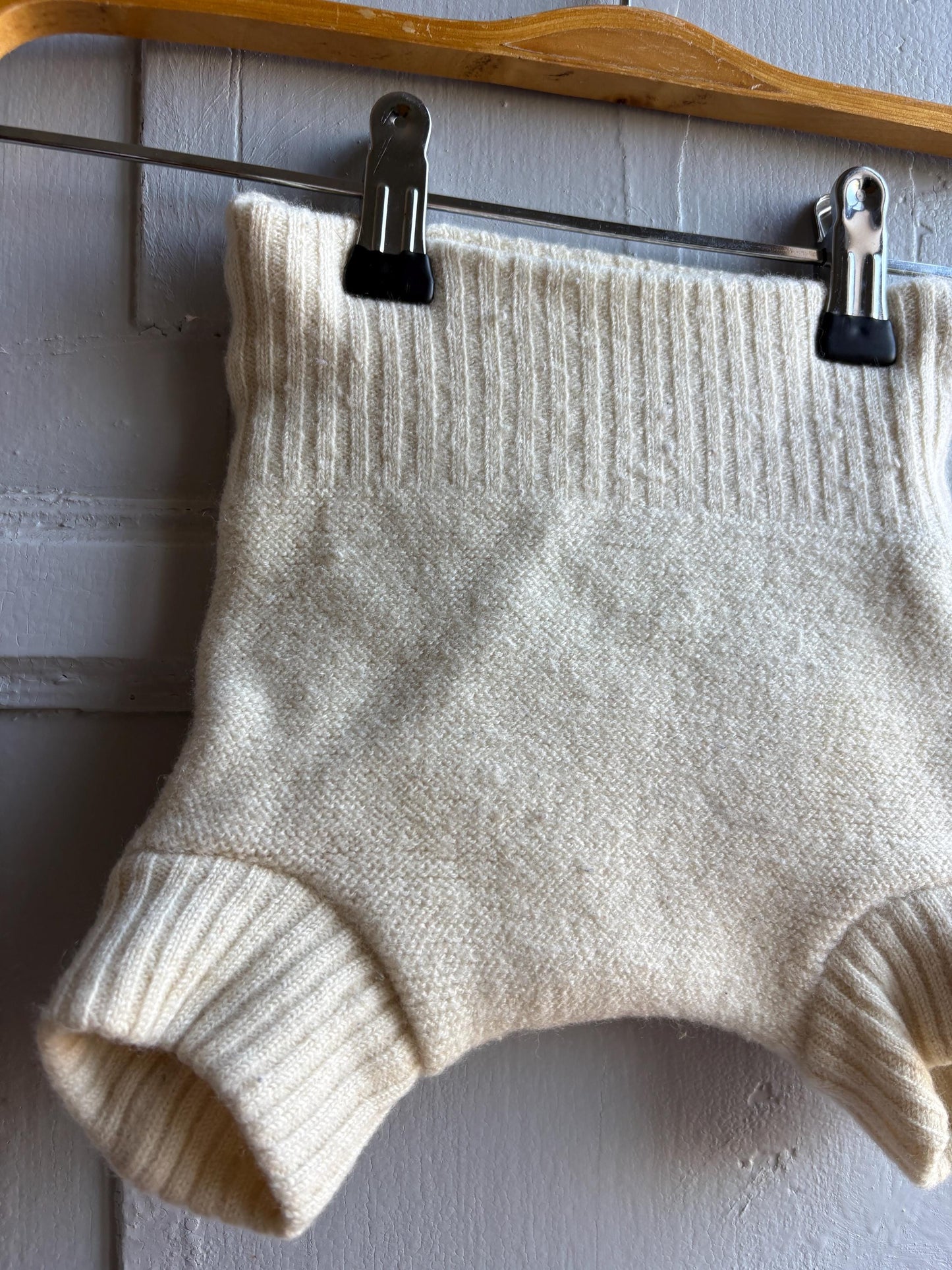 Disana Wool Diaper Cover in Natural Bloomers — additional view 8