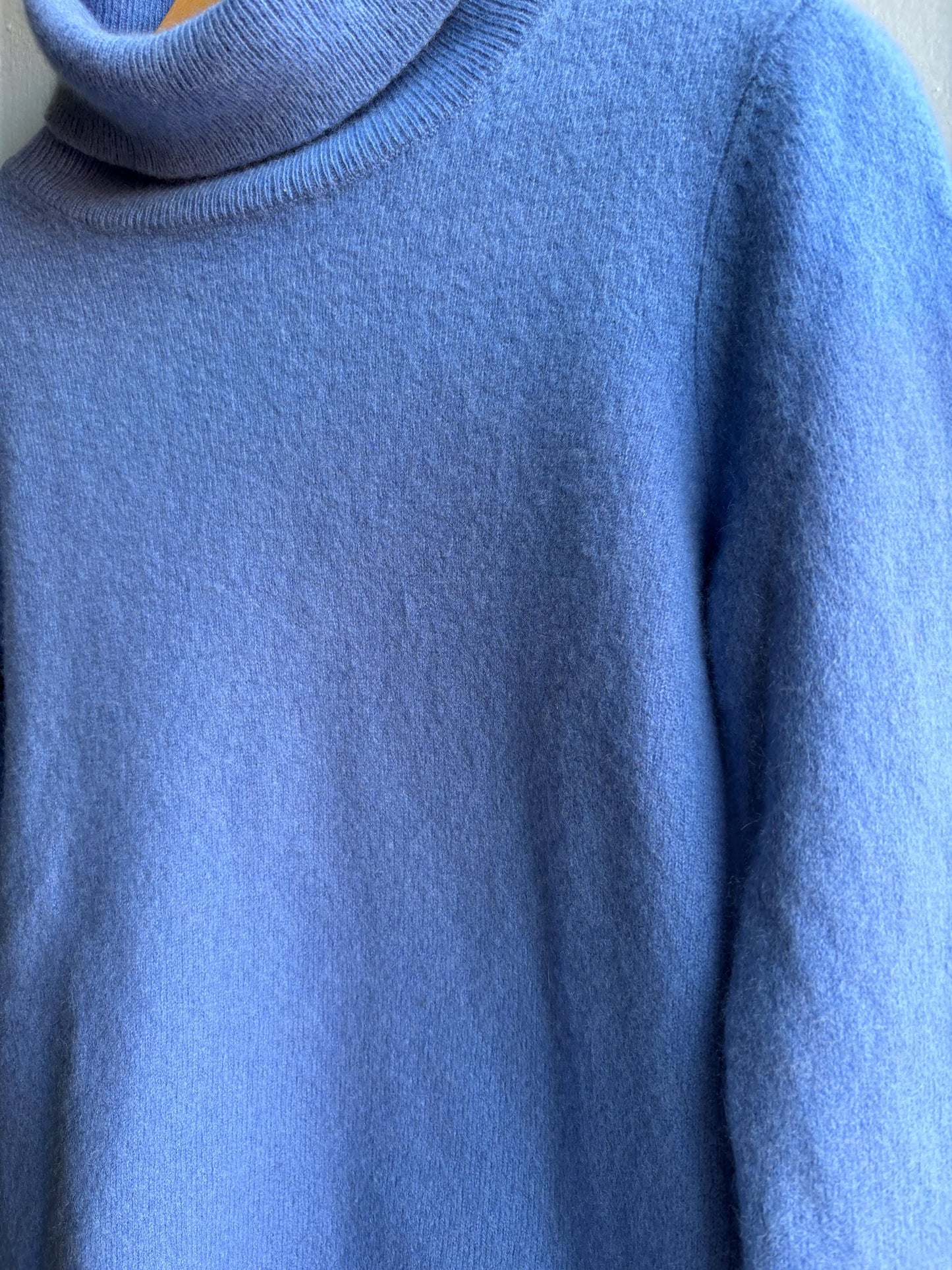 Vintage Blue Cashmere Turtleneck Jumper — additional view 7