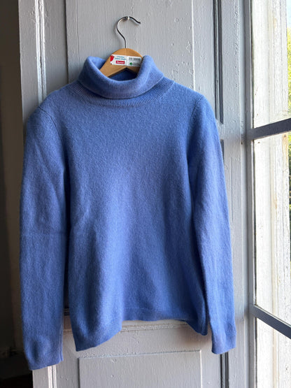 Vintage Blue Cashmere Turtleneck Jumper — additional view 15