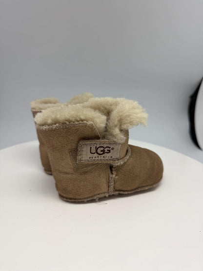Gold Sheepskin Baby Booties — additional view 15