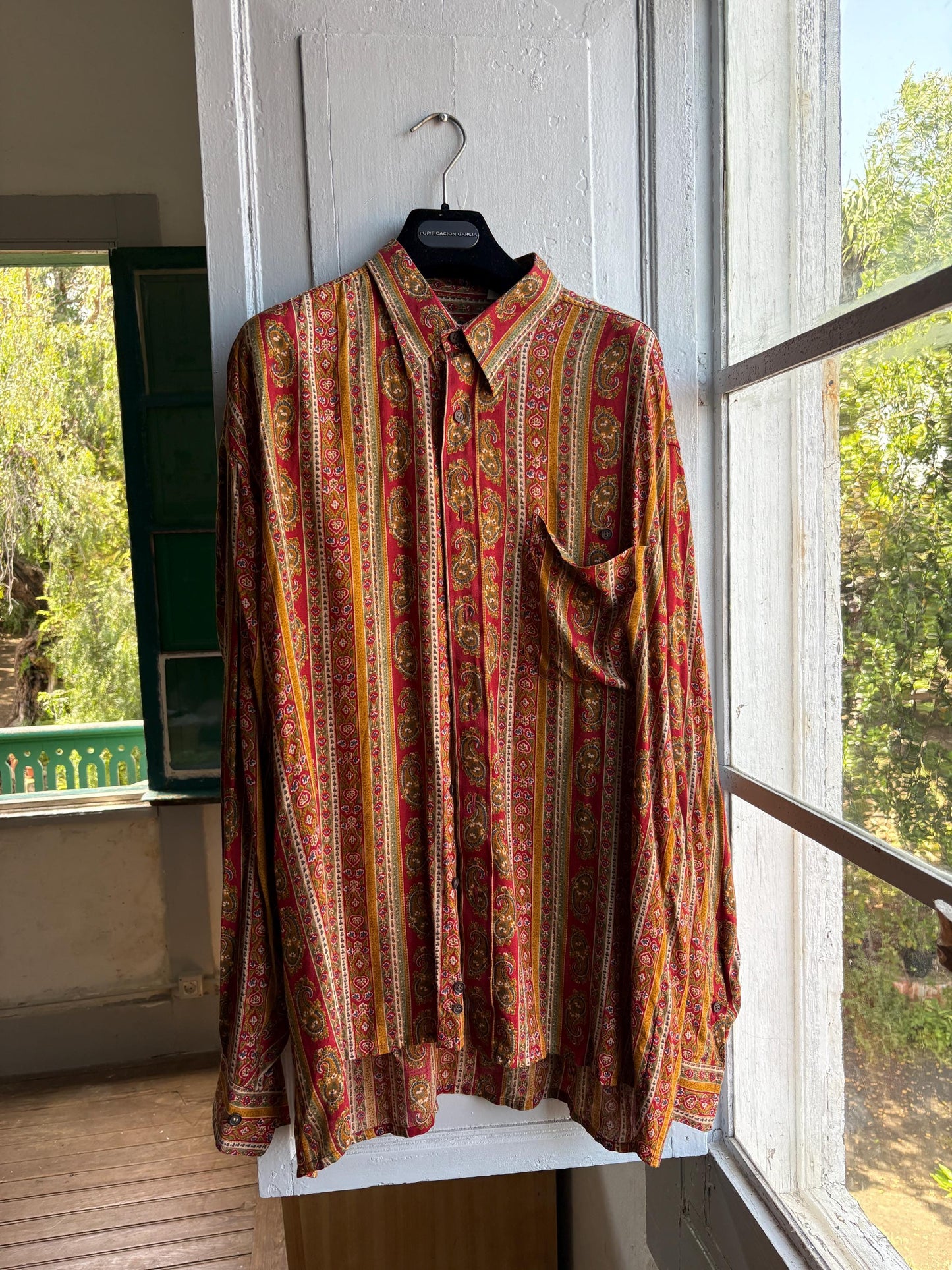 Vintage Baroque Print Button Down Shirt — detail
