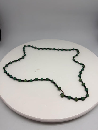 Vintage Green Beaded Seed Necklace — additional view 7