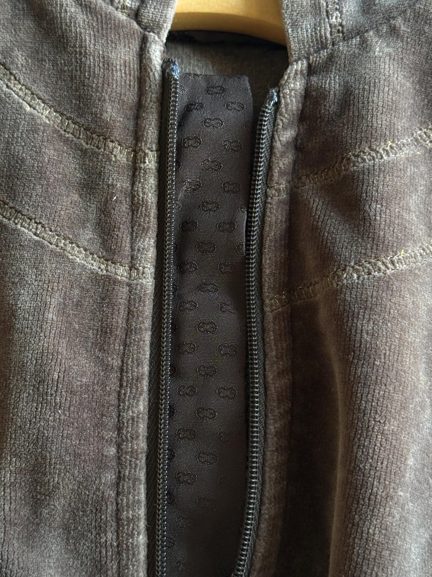 Escada Brown Velour Baby Hoodie — additional view 8