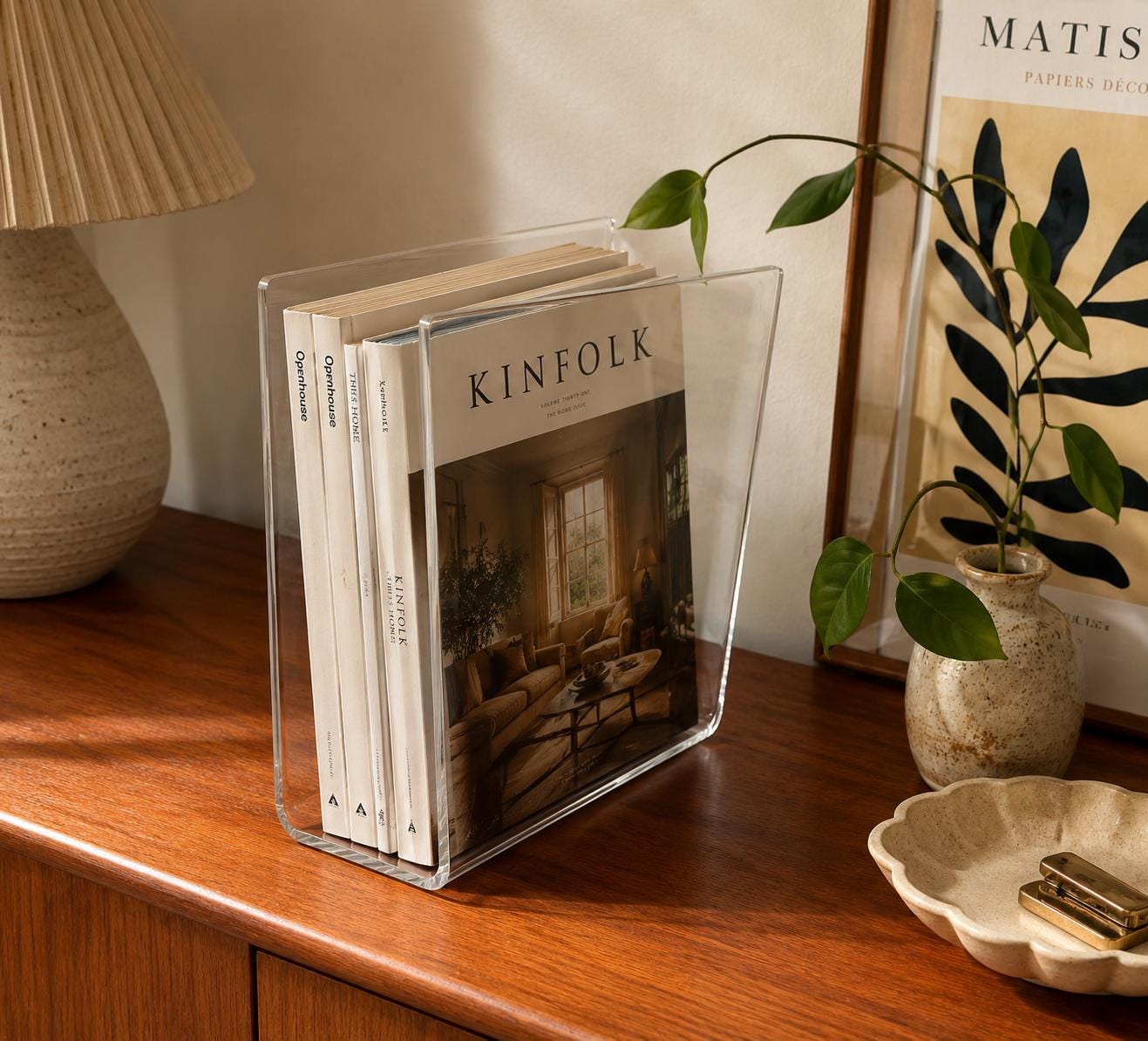 Clear Acrylic Magazine Holder