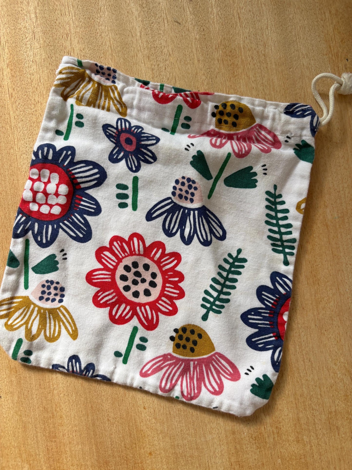 Floral Organic Cotton Drawstring Pouch — additional view 5