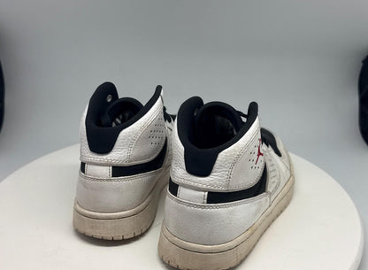 Jordan Access GS AV7941-101 White Black Red Sneakers – Youth 5Y / EU 37.5 – Pre-Owned Jumpman Shoes