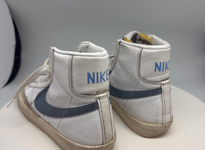Women’s Nike White Blue High-Top Sneakers – EU 37.5 UK 4 – Distressed Pre-Owned Trainers