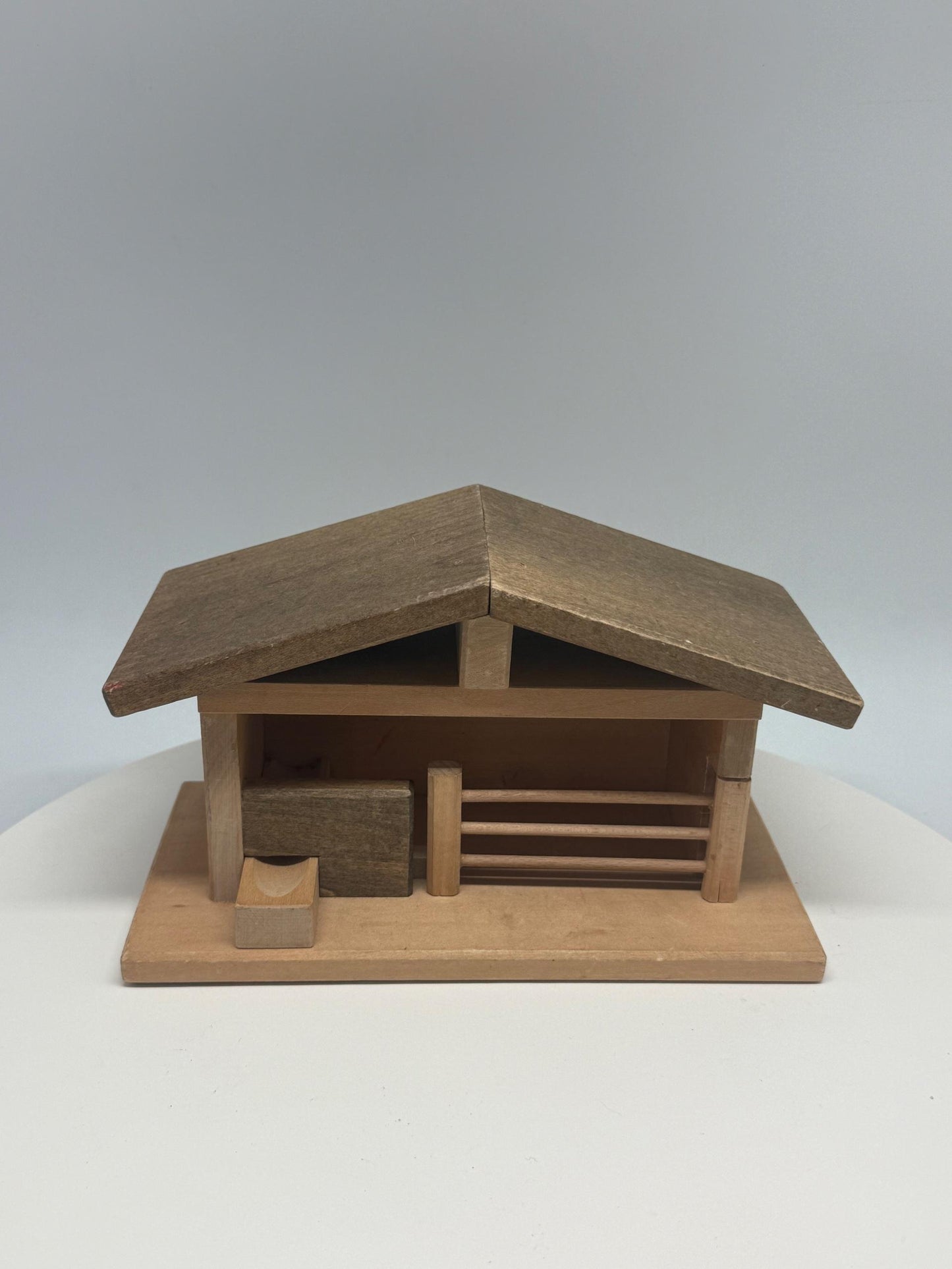 Wooden Animal Shed Playhouse, Waldorf Style Play Farm Stable, Montessori Open-Ended Toy stall, Sustainable Secondhand Christmas Gift