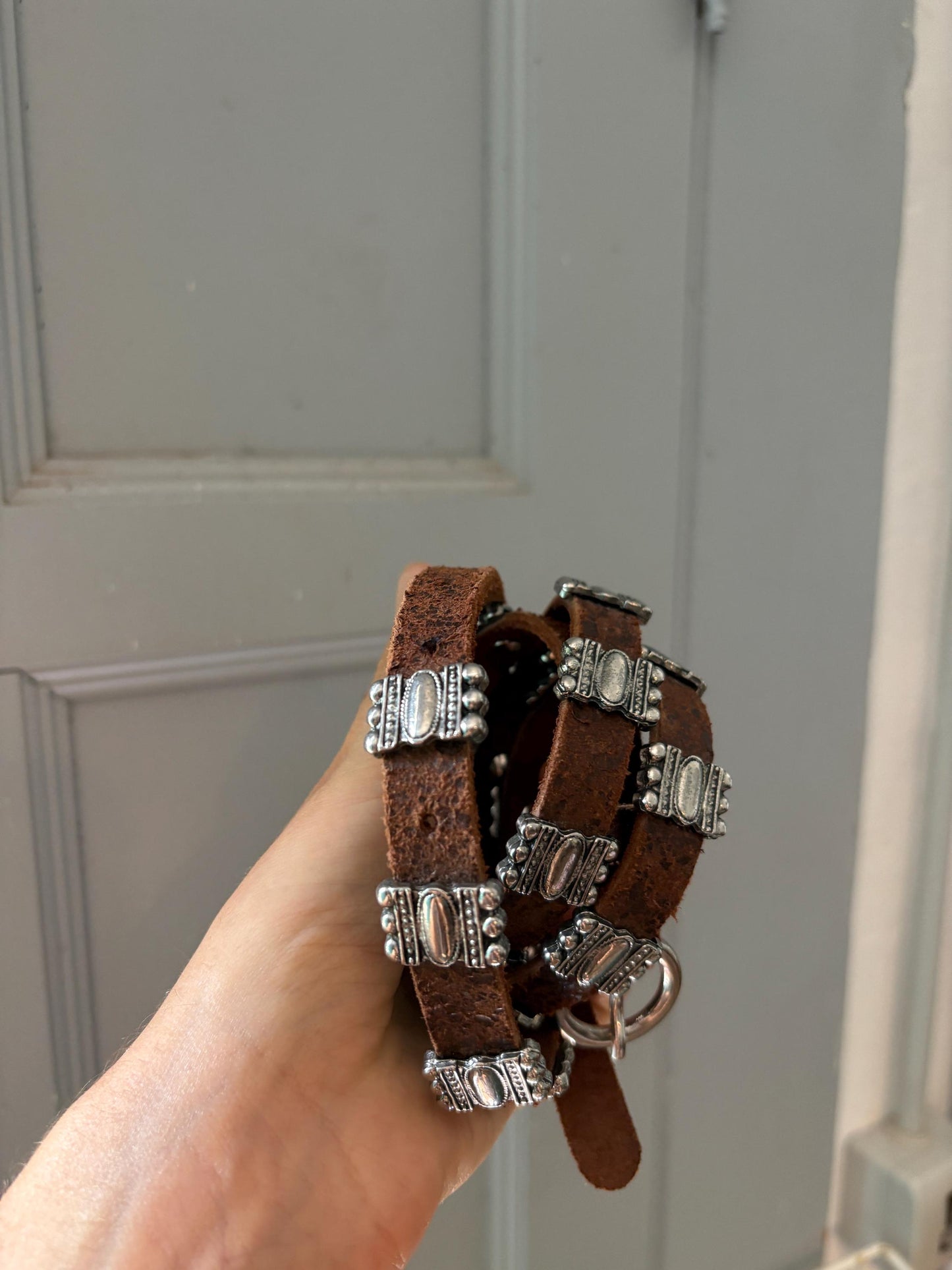 Vintage Brown Leather Belt with Silver Stud Details, Boho Western Waist Belt, Y2K Genuine Leather, Festival Bohemian Accessory