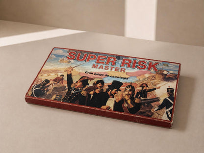 Vintage 1986 Parker Brothers Super Risk Master Board Game Spanish