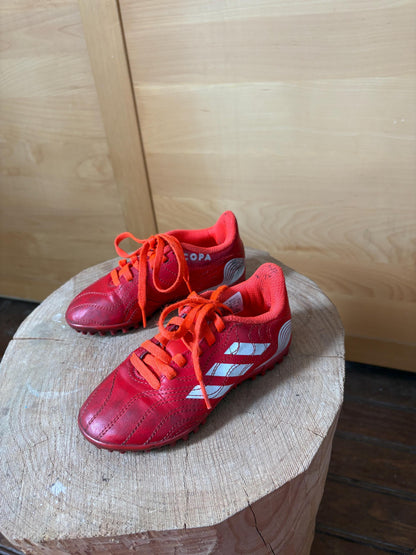 Adidas Kids Football Boots UK 10, Red Soccer Cleats, Junior Football Shoes EU 28, Training Boots, Sports Shoes, Secondhand