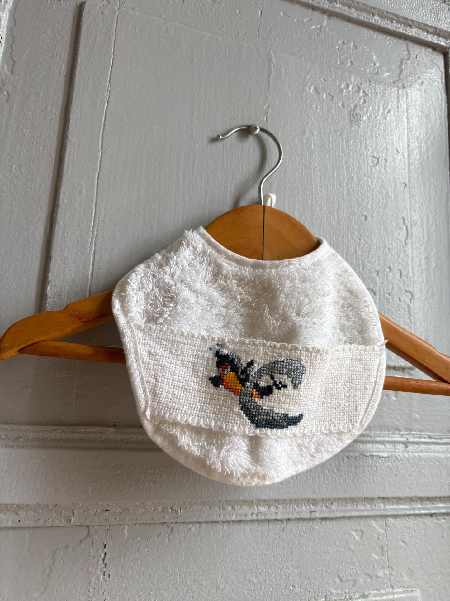Vintage Baby Bib 100% Cotton, Embroidered Bib Made in Spain, Terry Cloth Baby Bib, Sustainable Baby Gift, Cute Animal Embroidery