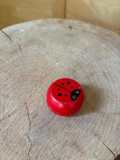 Wooden Ladybug yoyo Toy, Red Painted Ladybird Disc, 5 cm, Secondhand Collectible, Small Nature Toy