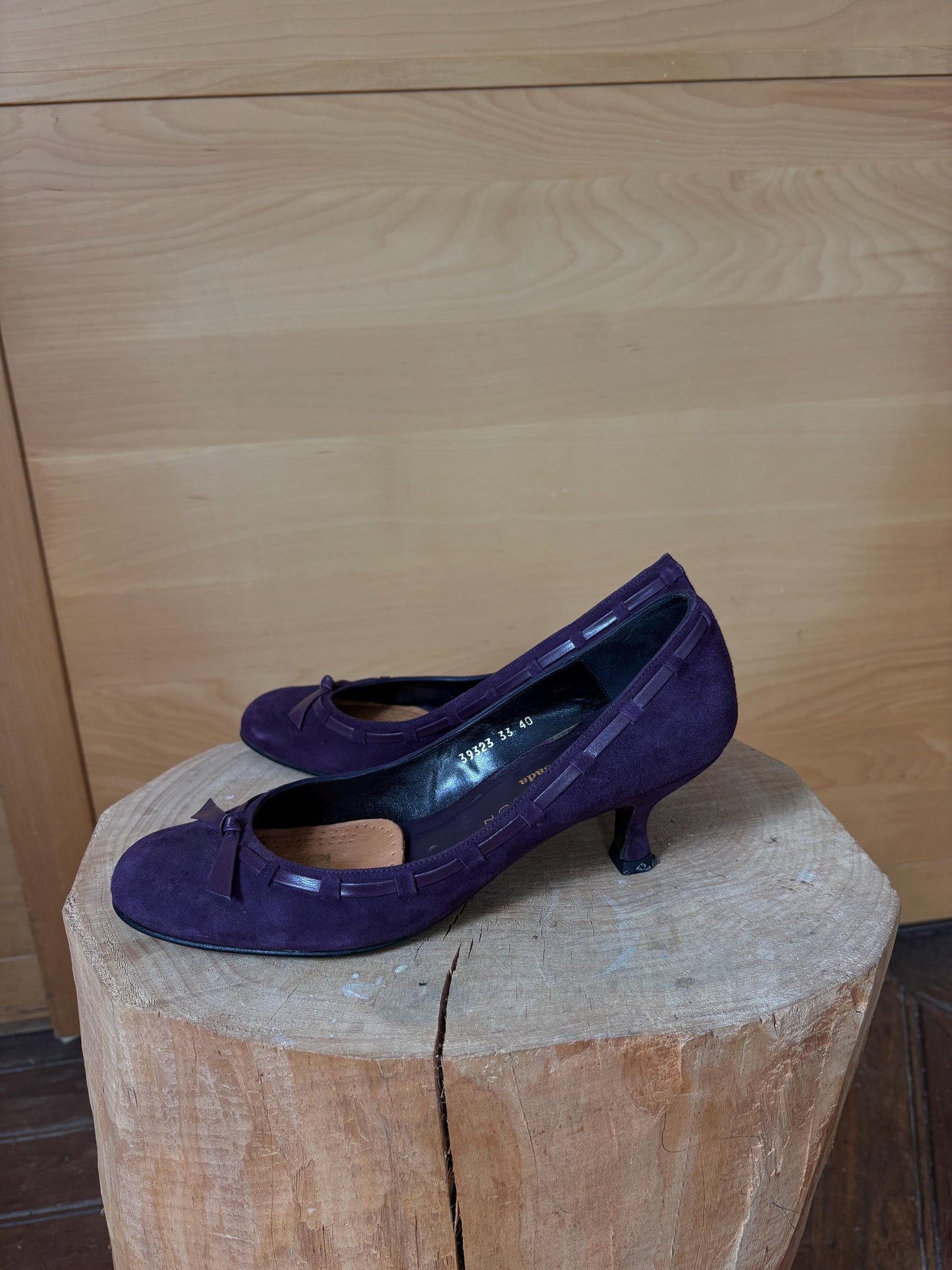 Sacha London Suede Leather Heels, Made in Spain, Purple Leather Pumps, Luxury Designer Shoes, Vintage Style, EU 40, Elegant Shoes